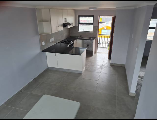 2 bed property to rent in RICHMOND